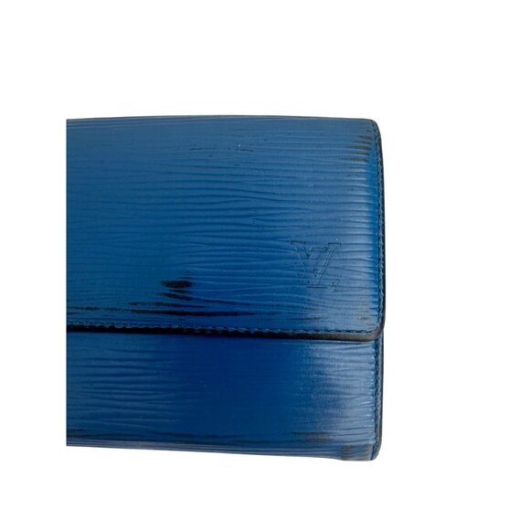 LOUIS VUITTON Epi Leather Blue Snap Closure Wallet - Picture 6 of 8
